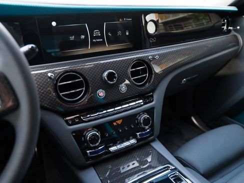 Used 2024 Rolls-Royce Ghost Black Badge AWD/4WD image 34