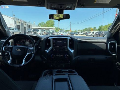 Used 2019 Chevrolet Silverado 1500 LT w/ All-Star Edition AWD/4WD image 12