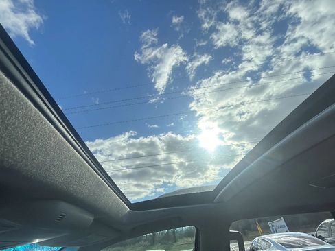 Used 2014 Toyota Sequoia SR5 image 21