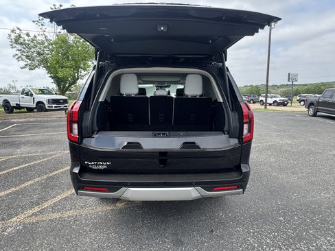 New 2026 Ford Expedition Platinum AWD/4WD image 7