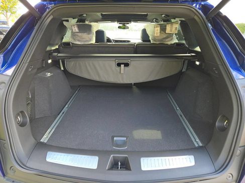 New 2025 Cadillac XT5 Premium Luxury FWD image 15