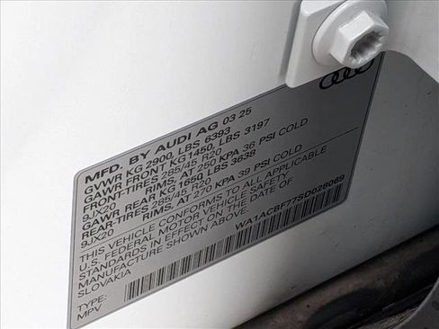 Used 2025 Audi Q7 2.0T Premium w/ Convenience Plus Package image 20