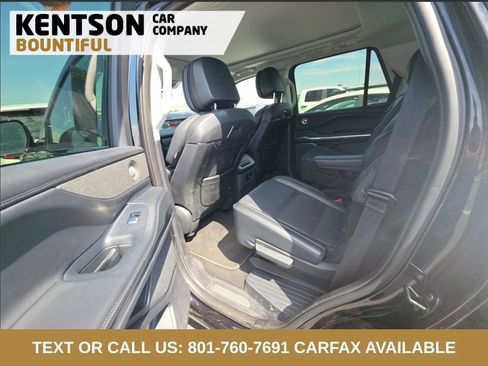Used 2025 Lincoln Navigator Reserve AWD/4WD image 5