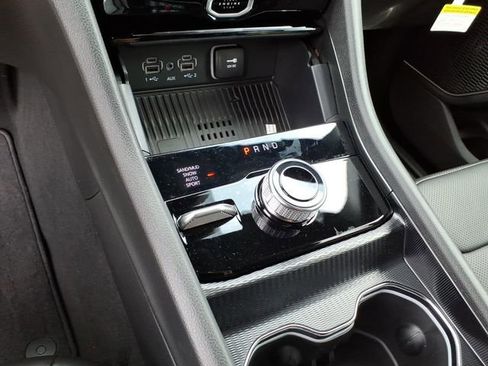 New 2026 Jeep Grand Cherokee L Limited AWD/4WD image 23