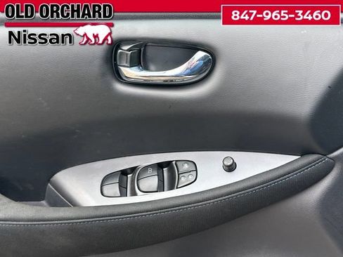 Used 2025 Nissan Leaf S FWD image 9
