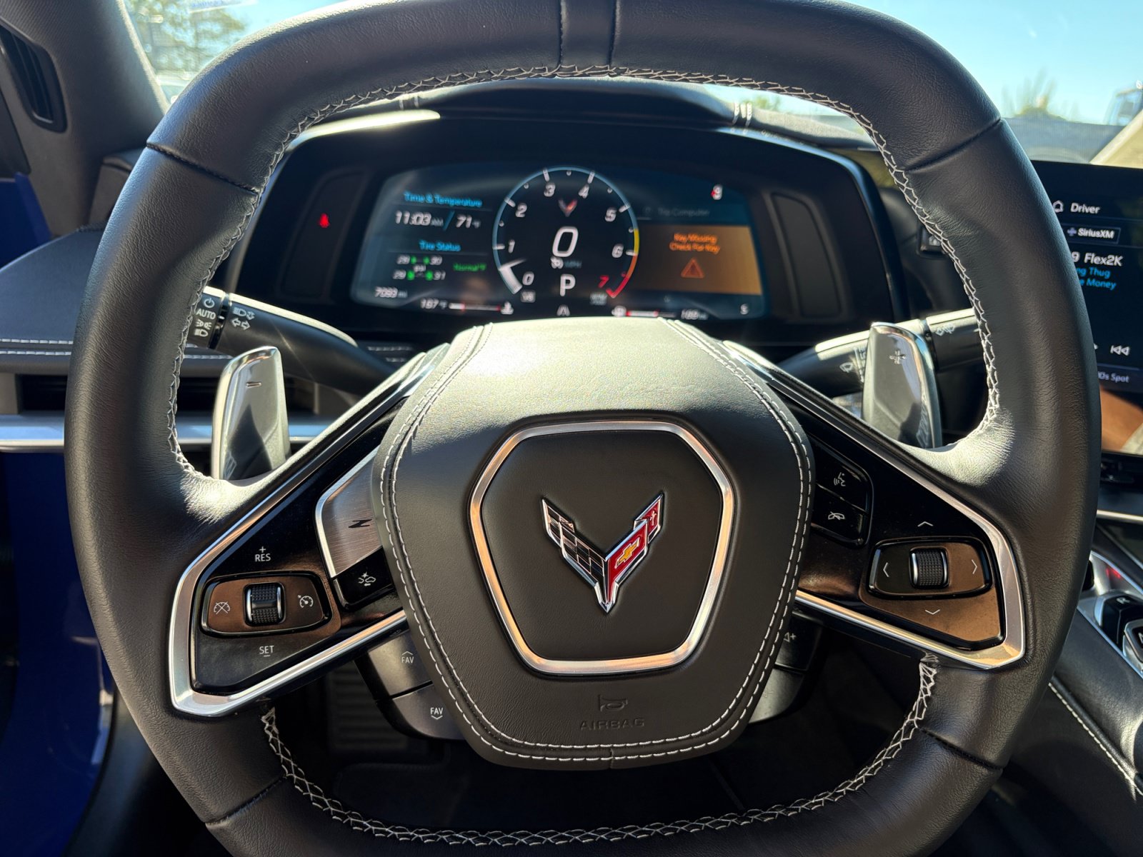Used 2025 Chevrolet Corvette Stingray Convertible w/ 1LT RWD image 17