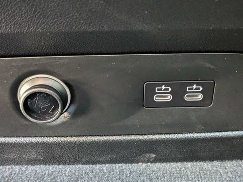 Used 2026 BMW X5 M60i w/ Executive Package AWD/4WD image 15