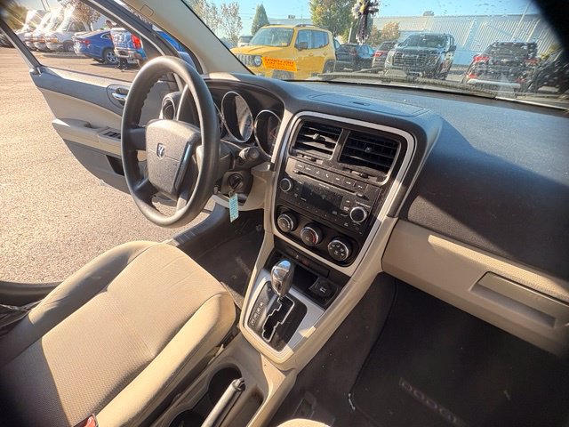 Used 2011 Dodge Caliber Mainstreet FWD image 18