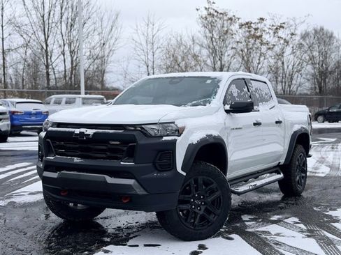 Certified 2023 Chevrolet Colorado Trail Boss w/ Advanced Trailering Package image 1