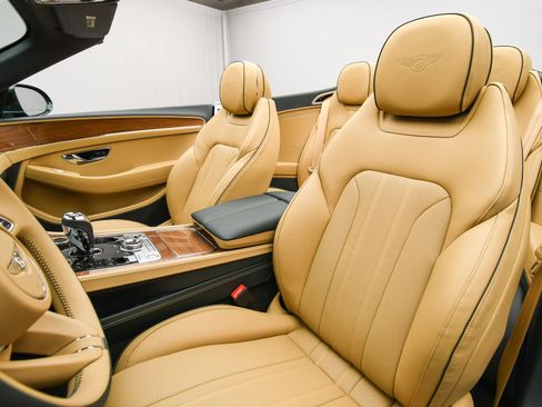 New 2026 Bentley Continental GTC AWD/4WD image 46