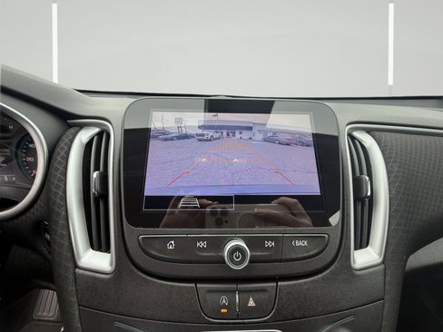 Certified 2024 Chevrolet Malibu LT image 18