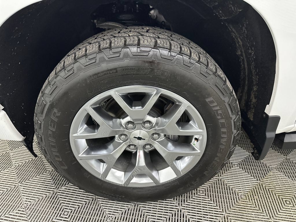 Used 2022 Chevrolet Silverado 1500 RST AWD/4WD image 12