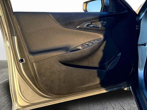 Used 2025 Chevrolet Malibu RS image 18