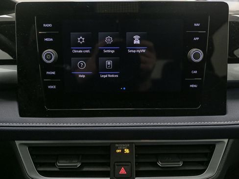 New 2026 Volkswagen Taos SEL AWD/4WD image 20