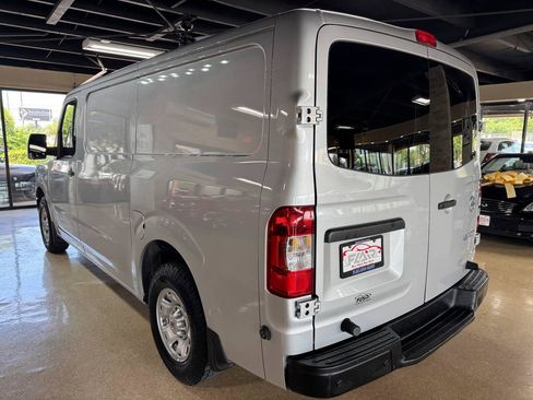 Used 2017 Nissan NV 1500 SV RWD image 5