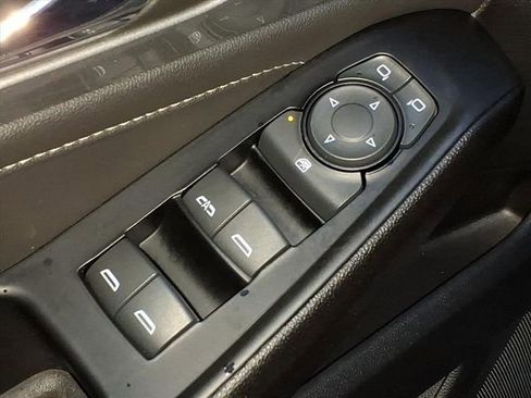 Used 2023 Chevrolet Traverse LT w/ LPO, Floor Liner Package image 17