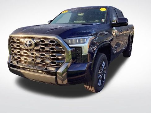 Used 2023 Toyota Tundra Platinum AWD/4WD image 6