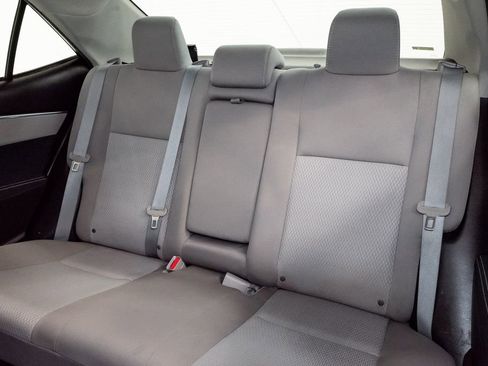 Used 2015 Toyota Corolla LE FWD image 20