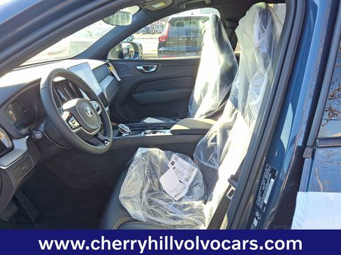 New 2026 Volvo XC60 B5 Ultra w/ Protection Package Premier image 9