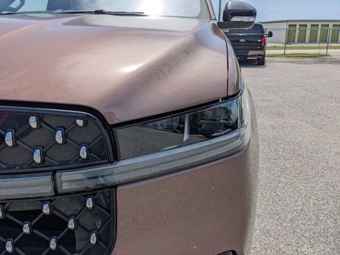 Used 2025 Lincoln Navigator Black Label AWD/4WD image 9