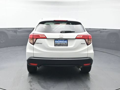 Used 2017 Honda HR-V EX image 5