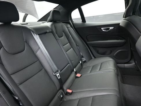 Used 2023 Volvo S60 B5 Plus w/ Climate Package AWD/4WD image 33