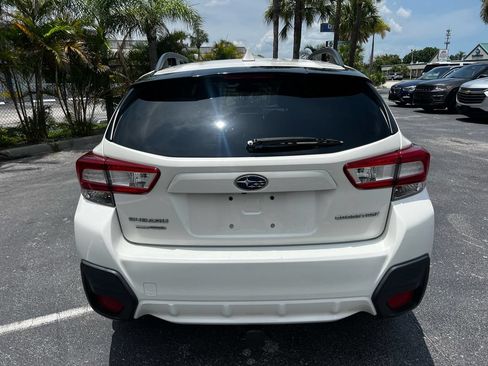 Used 2018 Subaru Crosstrek 2.0i Premium AWD/4WD image 6