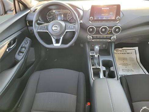 New 2025 Nissan Sentra SV image 8