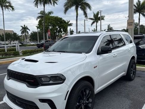 Used 2025 Dodge Durango GT AWD/4WD image 1