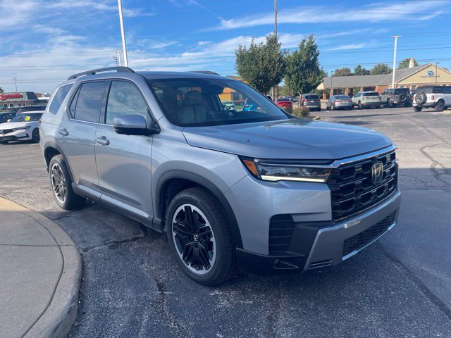 New 2026 Honda Pilot Touring image 4