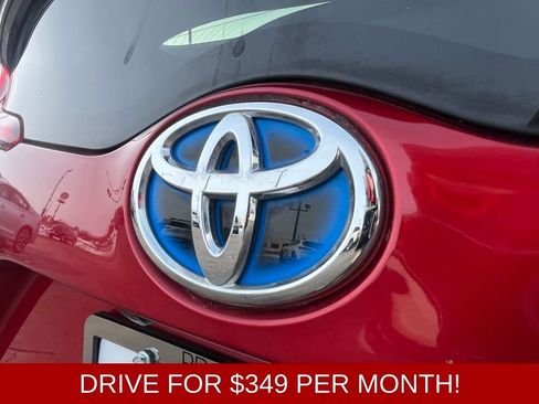 Used 2017 Toyota Prius Prime Advanced image 10