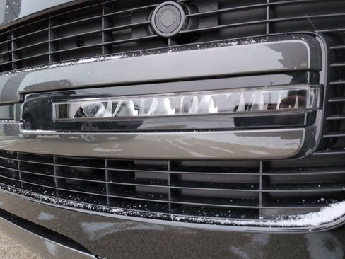 New 2026 Land Rover Range Rover SE image 10