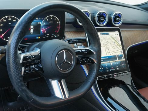 Used 2023 Mercedes-Benz C 300 4MATIC Sedan image 10