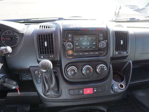 Used 2018 RAM ProMaster 2500 image 27