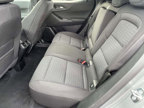 Used 2025 Chevrolet Equinox LT image 10