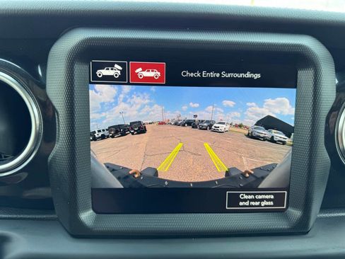 Used 2023 Jeep Wrangler Unlimited Rubicon 392 w/ Xtreme Recon 35" Tire Package image 28