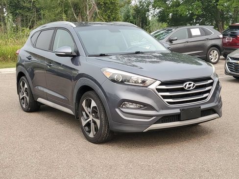 Used 2018 Hyundai Tucson Sport w/ Cargo Package AWD/4WD image 4