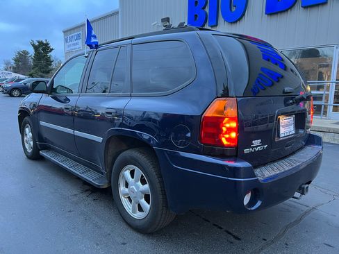 Used 2008 GMC Envoy SLE w/ Sun And Sound Package image 3