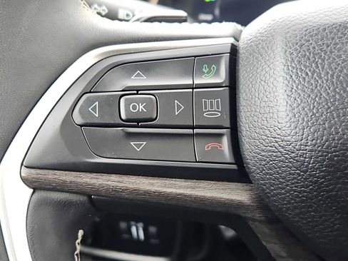 Used 2024 Jeep Grand Cherokee Limited 4xe w/ Luxury Tech Group II image 29