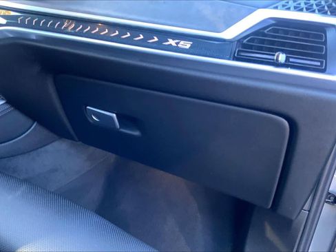 Used 2024 BMW X5 xDrive40i w/ Premium Package image 35