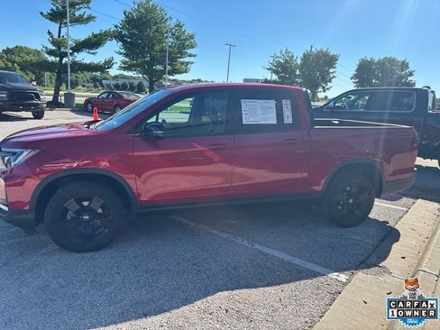 Used 2025 Honda Ridgeline Black Edition image 14