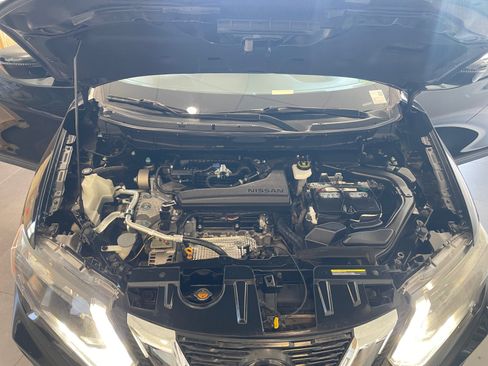 Used 2020 Nissan Rogue SV AWD/4WD image 19