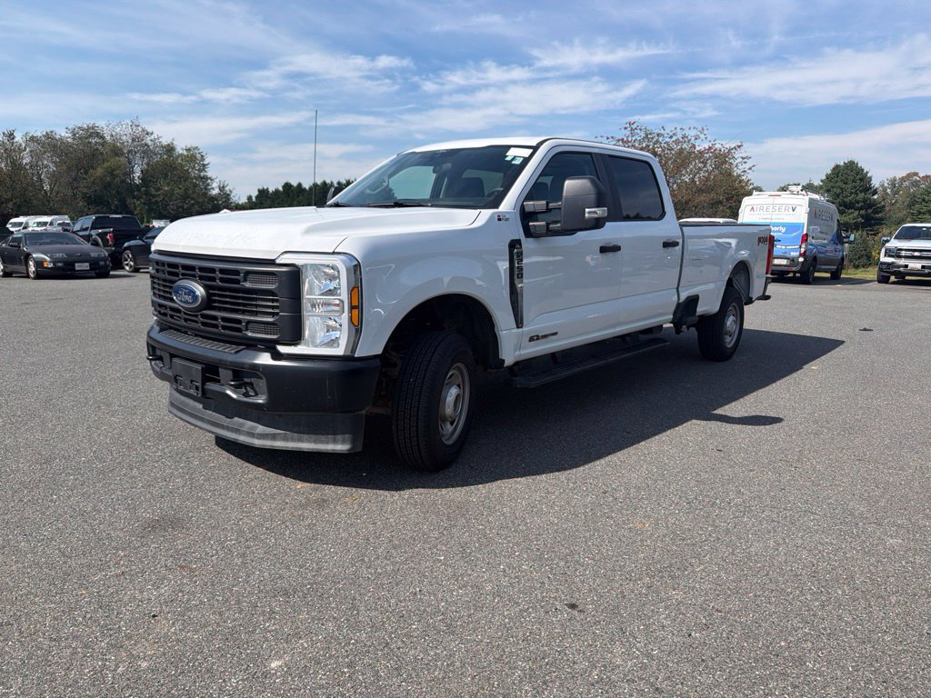 Used 2025 Ford F250 XL w/ FX4 Off-Road Package AWD/4WD image 3