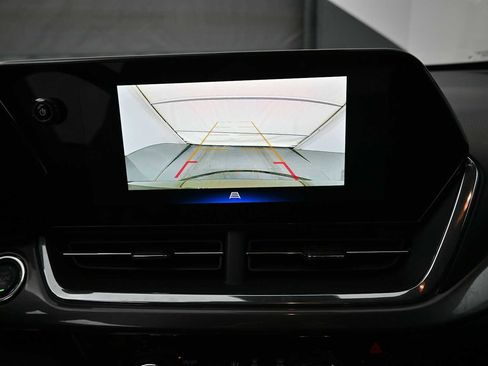 Used 2024 Chevrolet Trax ACTIV FWD image 8