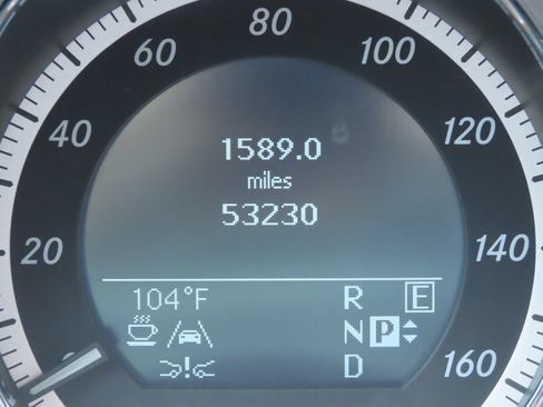 Used 2011 Mercedes-Benz E 550 Sedan image 20