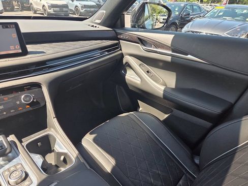 Used 2023 INFINITI QX60 Autograph w/ Cargo Package AWD/4WD image 16