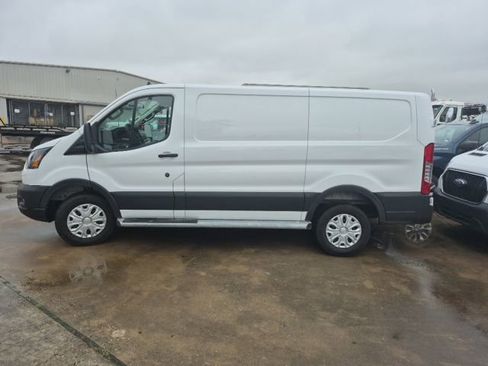 Used 2025 Ford Transit 250 Low Roof w/ Exterior Upgrade Package RWD image 7