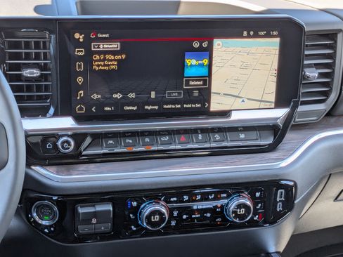 New 2026 GMC Sierra 1500 SLT w/ SLT Premium Plus Package AWD/4WD image 19