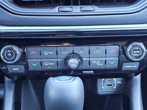 New 2026 Jeep Compass Trailhawk image 13