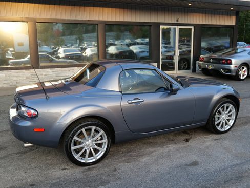 Used 2008 MAZDA MX-5 Miata Grand Touring w/ Premium Pkg image 88